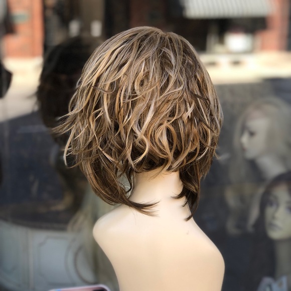 Blond is sold out but I have aburn in color 27/30/33 Short bob - Picture 3 of 8